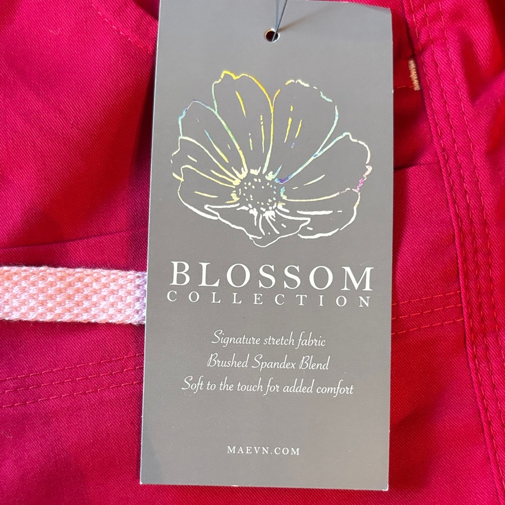 Maeven Brand New Hot Pink Women’s Scrub Set - Picture 8 of 12
